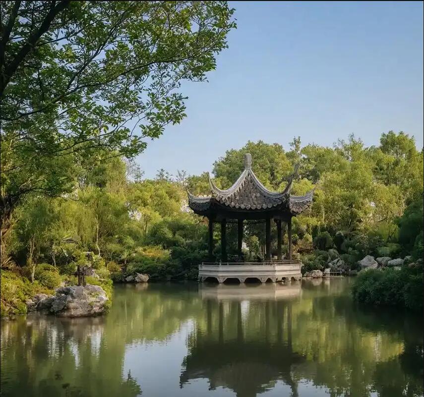 天峨县如萱餐饮有限公司